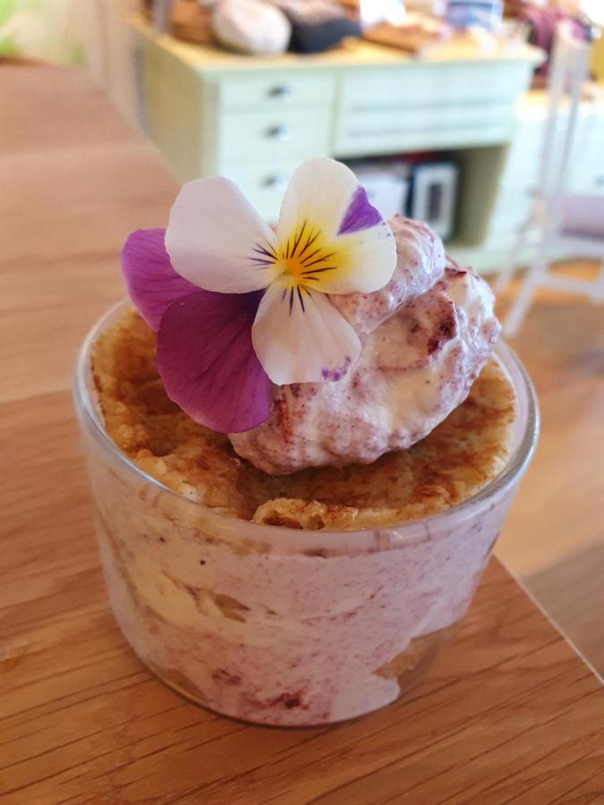 Yggdrasil farmhotel retreat&spa Straumsbukta Eksteriør bilde