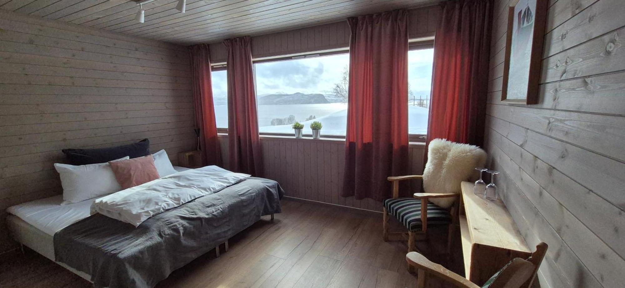 Yggdrasil farmhotel retreat&spa Straumsbukta Rom bilde