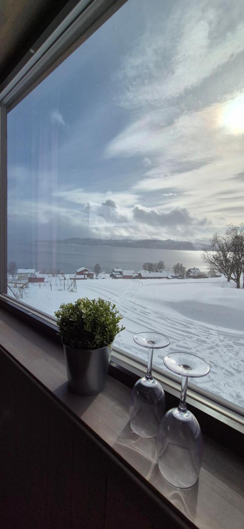 Yggdrasil farmhotel retreat&spa Straumsbukta Rom bilde