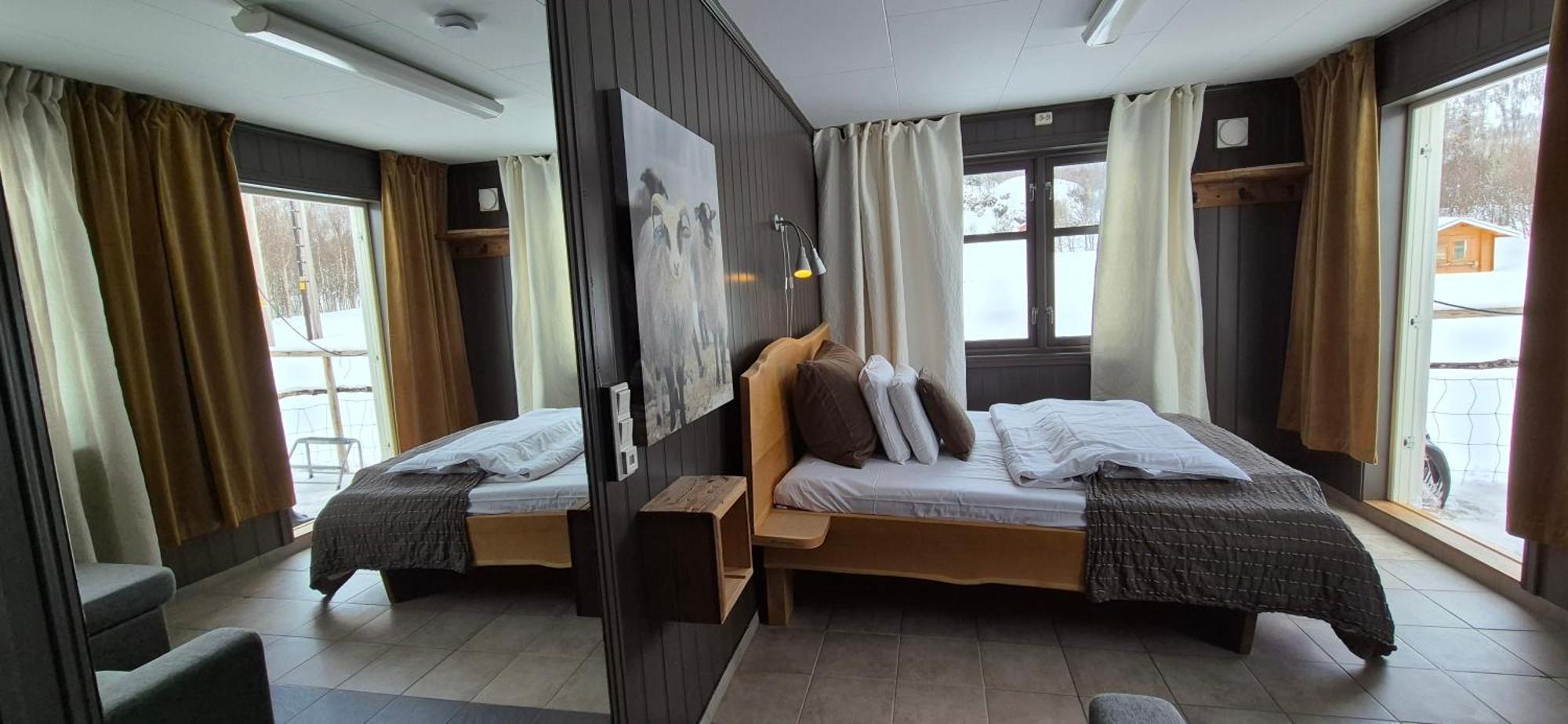 Yggdrasil farmhotel retreat&spa Straumsbukta Rom bilde