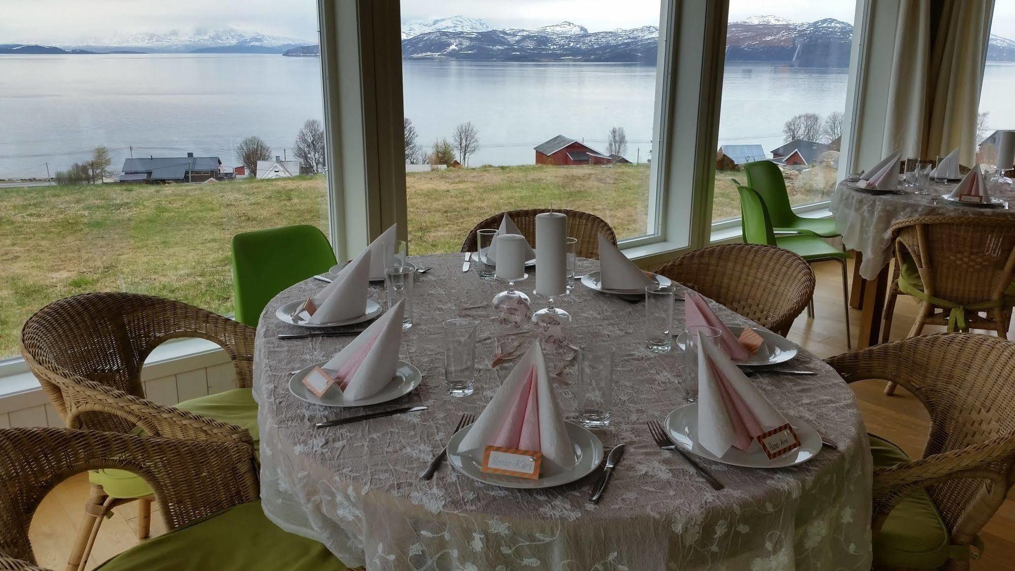 Yggdrasil farmhotel retreat&spa Straumsbukta Eksteriør bilde